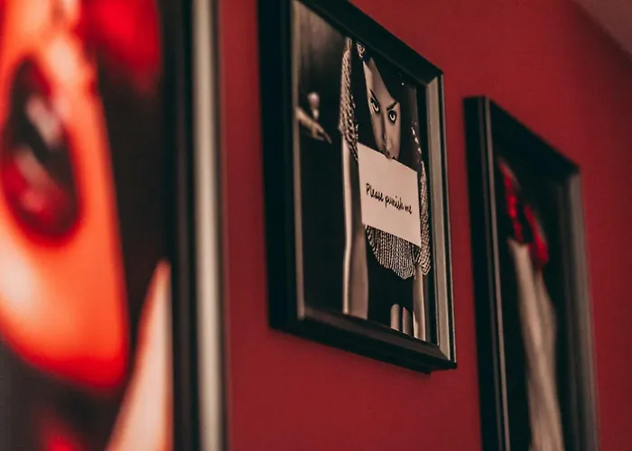 50 Shades Of Apartment *